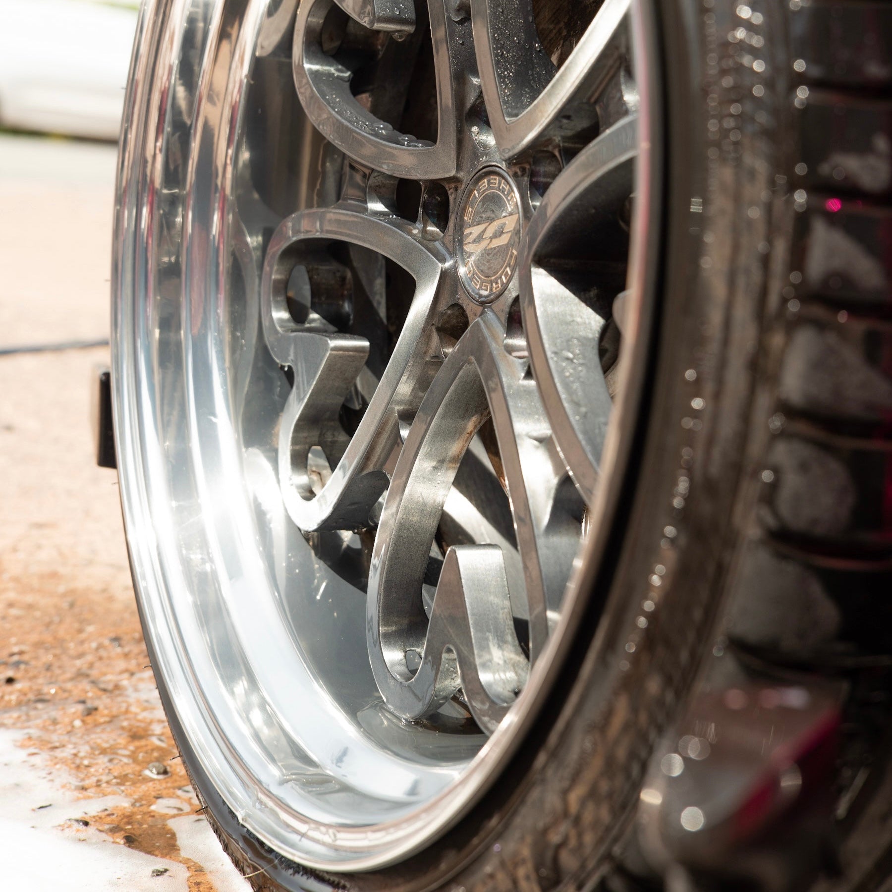 Close-up of a car wheel after E1 cleaning process